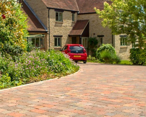 Block Paved Driveways, New Driveways Oxford New Driveways Reading New Driveways Swindon New Driveways Newbury New Driveways Peterborough New Driveways Cardiff New Driveways North London New Driveways South London New Driveways Chiswick New Driveway High Wycombe Block. Modern Paving Trends 2023