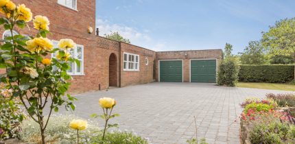 New Graphite block driveway, Compton, Newbury