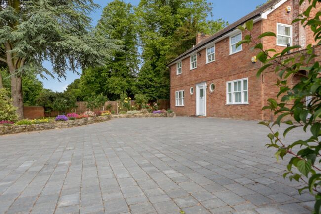 New Graphite block driveway, Compton, Newbury