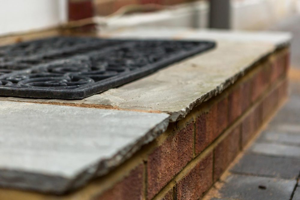 Block Paved Driveway in Abingdon, New Driveways Oxford New Driveways Reading New Driveways Swindon New Driveways Newbury New Driveways Peterborough New Driveways Cardiff New Driveways North London New Driveways South London New Driveways Chiswick New Driveway High Wycombe