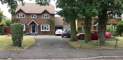 block driveway, New Driveways Oxford New Driveways Reading New Driveways Swindon New Driveways Newbury New Driveways Peterborough New Driveways Cardiff New Driveways North London New Driveways South London New Driveways Chiswick New Driveway High Wycombe