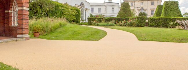 resin-bonded gravel driveways, New Driveways Oxford New Driveways Reading New Driveways Swindon New Driveways Newbury New Driveways Peterborough New Driveways Cardiff New Driveways North London New Driveways South London New Driveways Chiswick New Driveway High Wycombe
