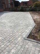 Permeable-Block-Driveway-with-Resin-Features,-Aylesbury,-Buckinghamshire---AFTER-7
