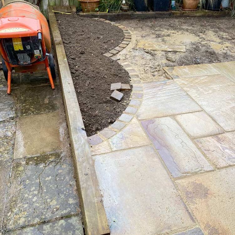 New Patio & Landscaping, Chipping Norton, Oxfordshire. New Driveway Company