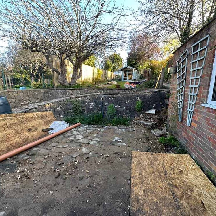 Garden Landscaping & Terracing, Buckinghamshire. New Driveway Company