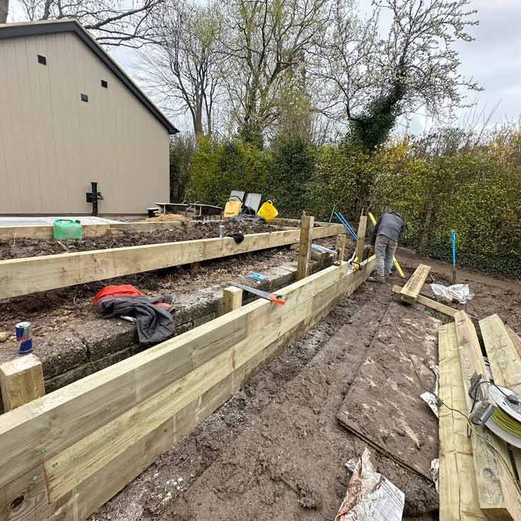 Garden Landscaping & Terracing, Buckinghamshire. New Driveway Company