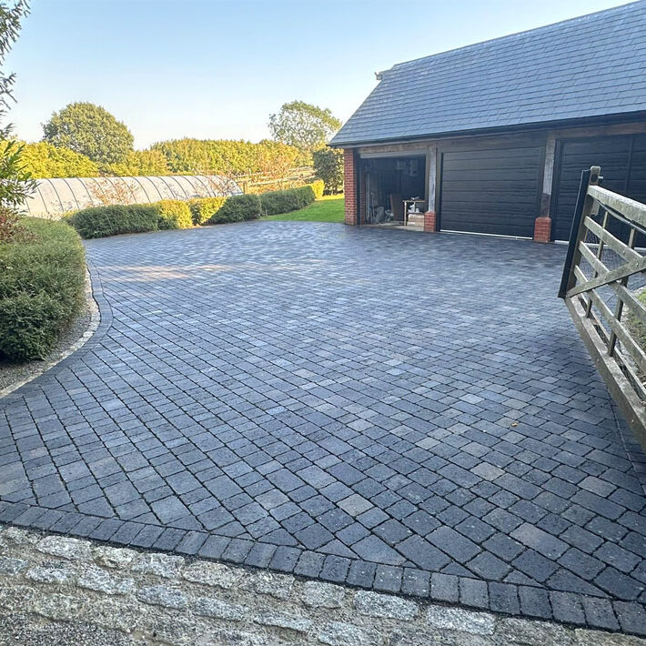 Brick Paved Driveway, Guildford. New Driveway Company.