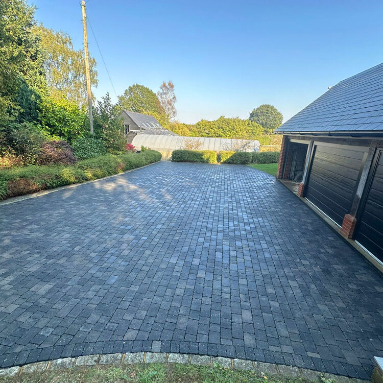 Brick Paved Driveway, Guildford. New Driveway Company.