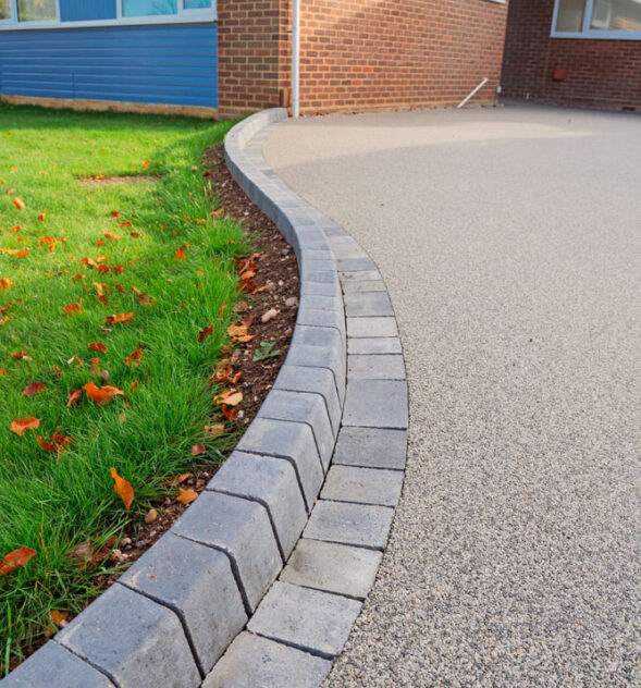 Resin Double Driveway Henley-on-Thames. New Driveway Company.