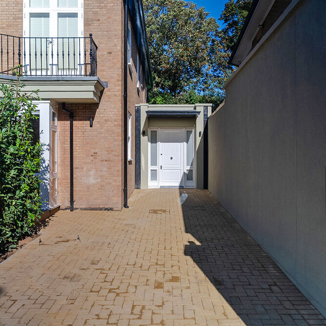 Block Driveway, St John's Wood, London. New Driveway Company
