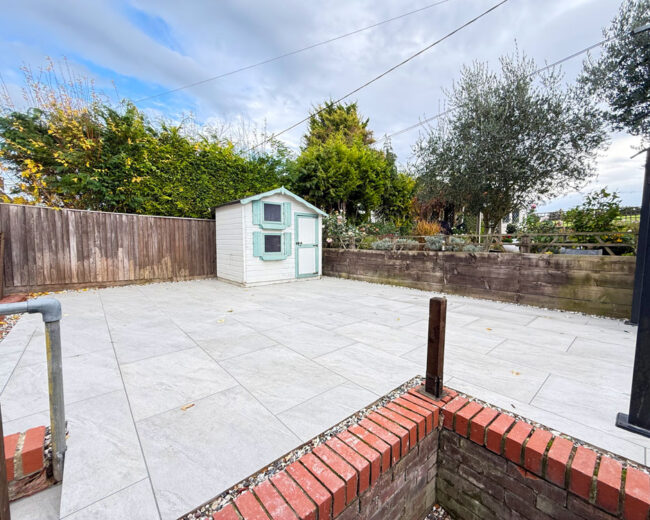 Porcelain Patio, Wallingford. New Driveway Company