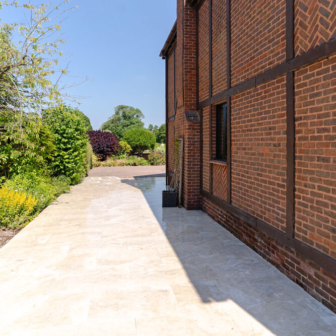 Porcelain Patio, Watlington. New Driveway Company