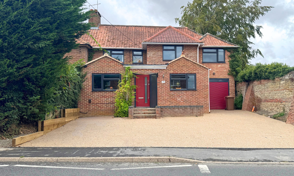 feature-image-sloped-resin-driveway-didcot Sloped Resin Driveway in Didcot